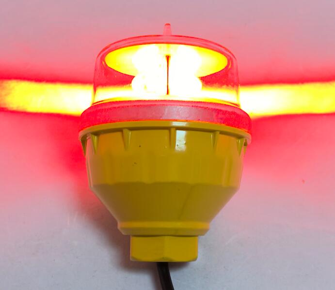 l-810 obstruction light