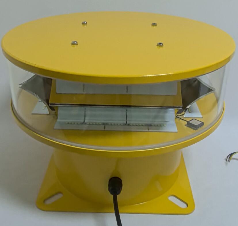 what color lights are used for obstruction lighting