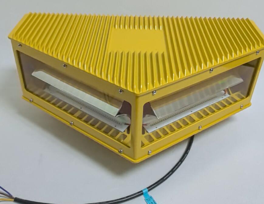 Crane Aviation Lights: Essential Safety Guardians for Construction Airspace